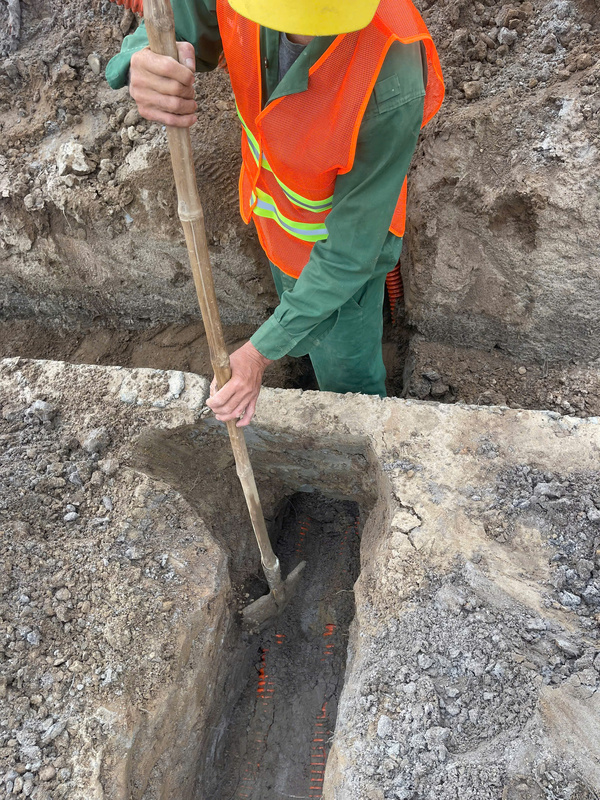 Thi công hệ thống điện